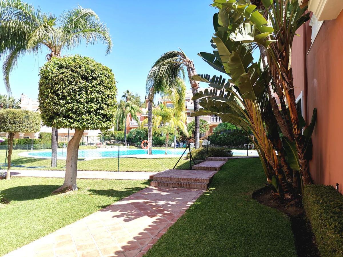 Apartamento Entre Marbella Y Estepona Exteriör bild