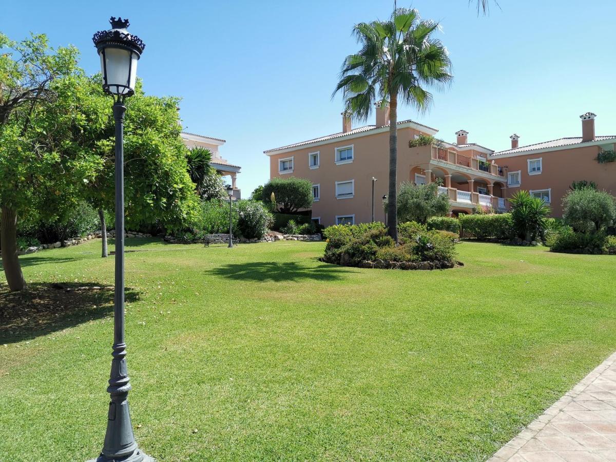 Apartamento Entre Marbella Y Estepona Exteriör bild