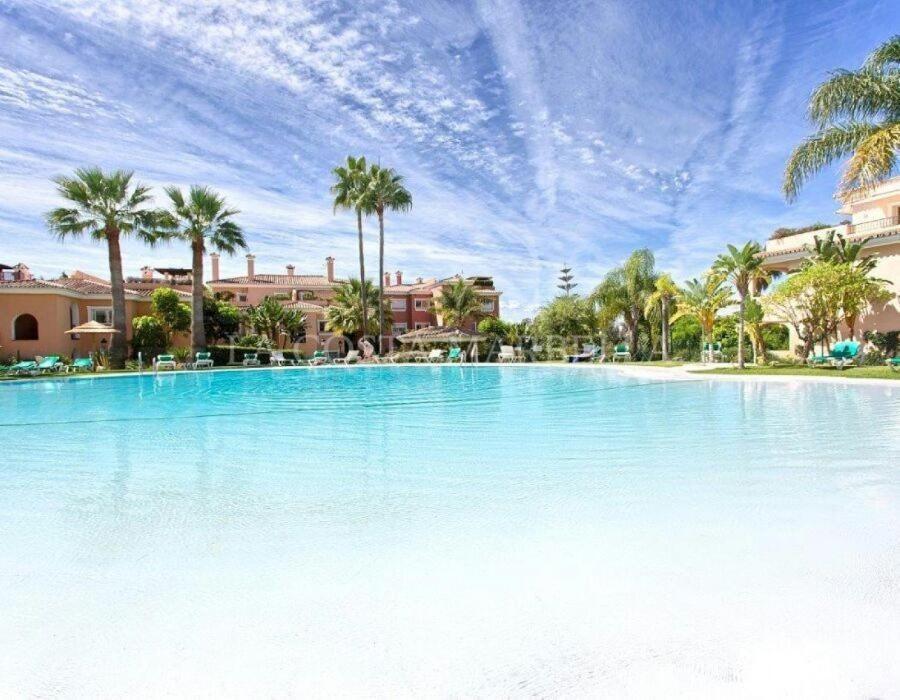 Apartamento Entre Marbella Y Estepona Exteriör bild